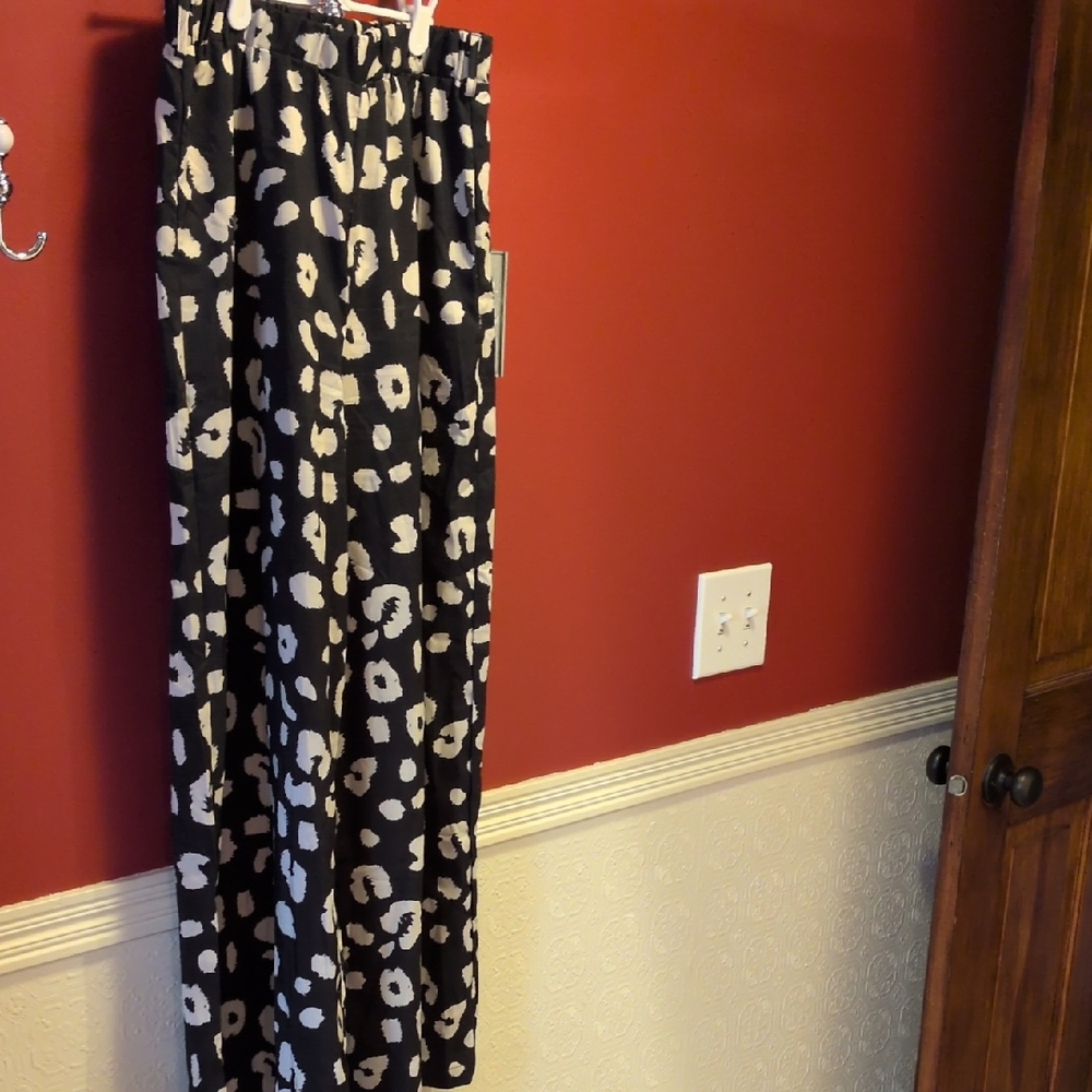 Stylish Black and Cream Animal Print Women's Pants